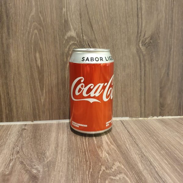 soda de lata Coca Cola Light de 354ml