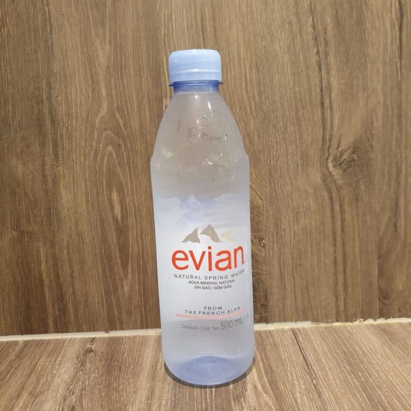 Botella de Agua Evian 500ml