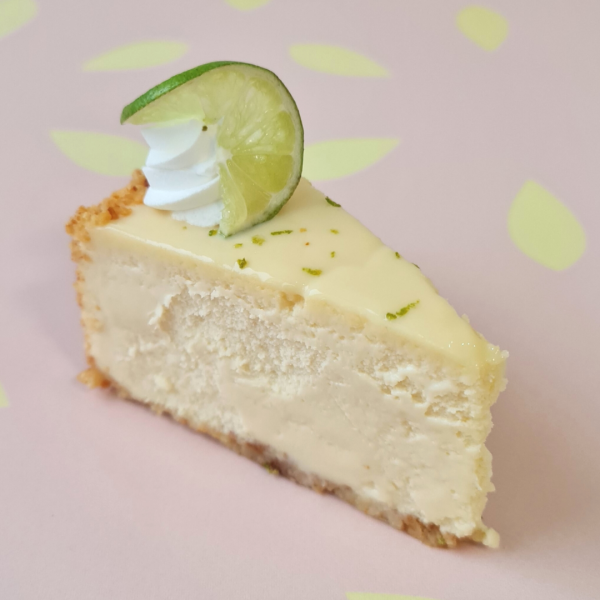 Porción individual de cheesecake de limón