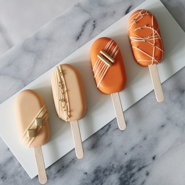 Paletas de chocolate (Cakesicles) Las Hadas To Go